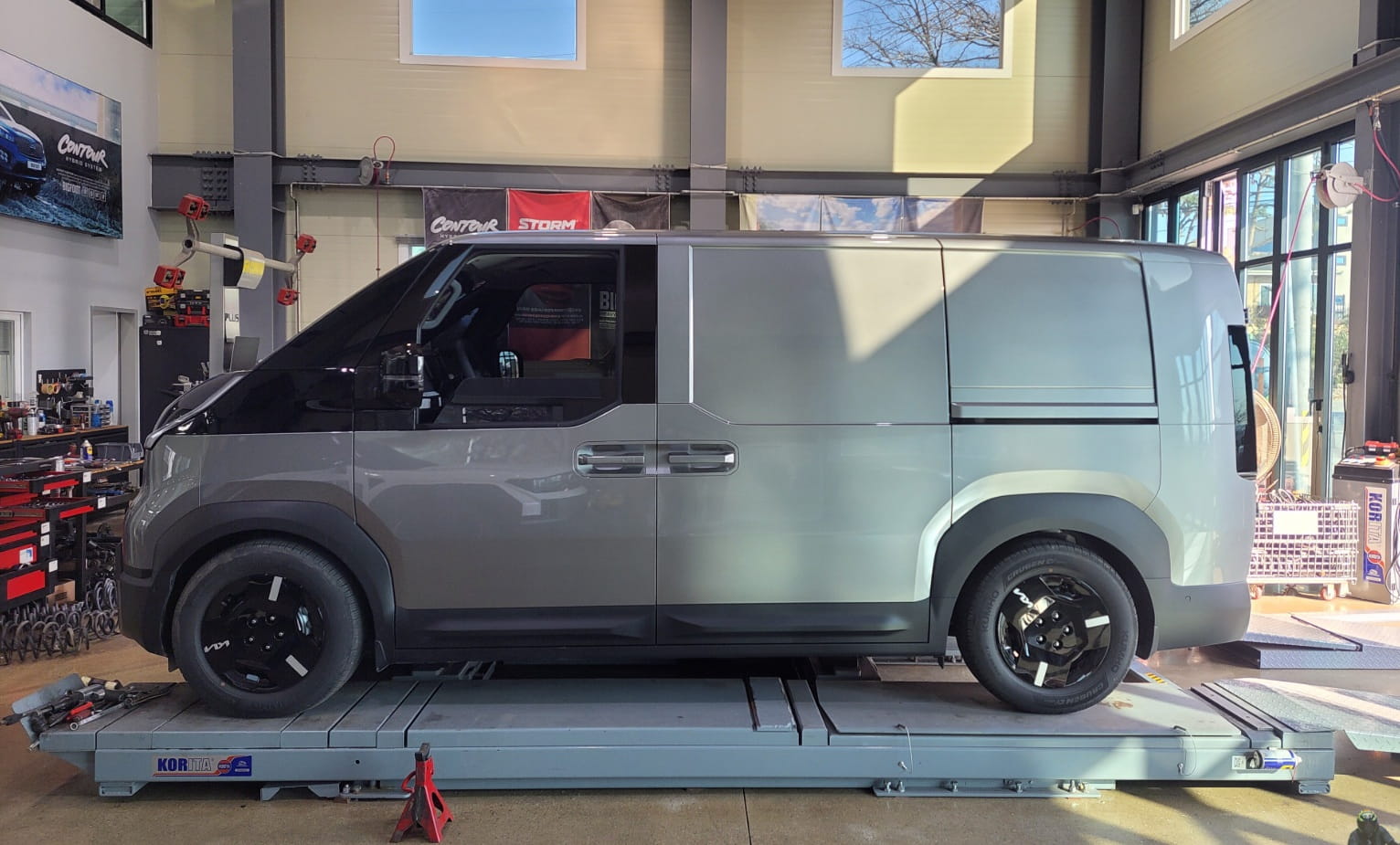 PV5 CARGO OE HEIGHT